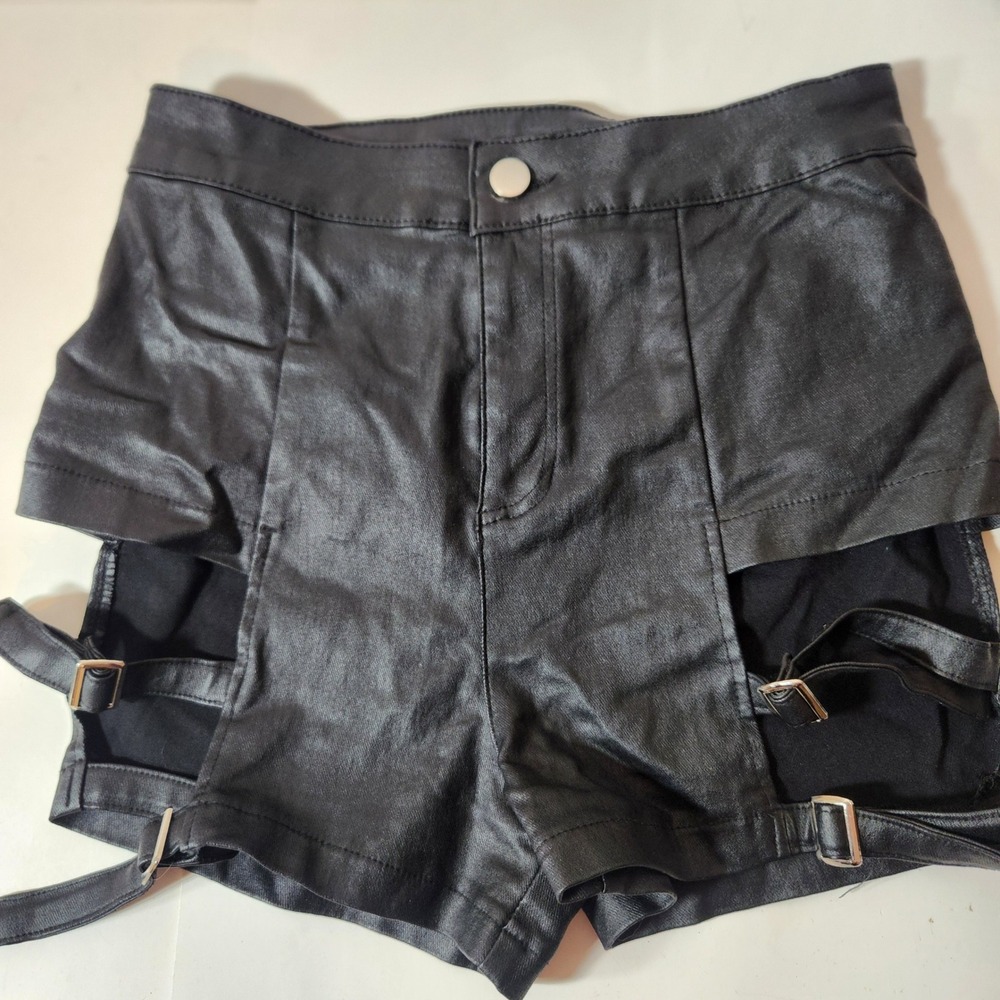 Unbranded Black Faux Leather Cutout Buckle Strap High Waist Shorts Womens M